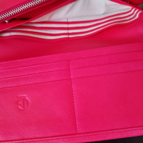 Leather wallet, like new, red