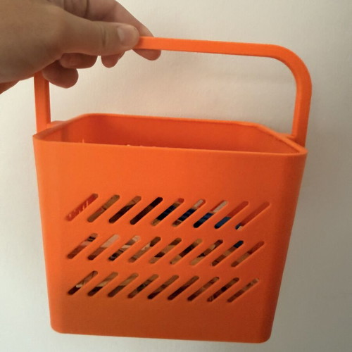 Basket for Clothespins like new, high capacity with 5 3D printed clothespins gift