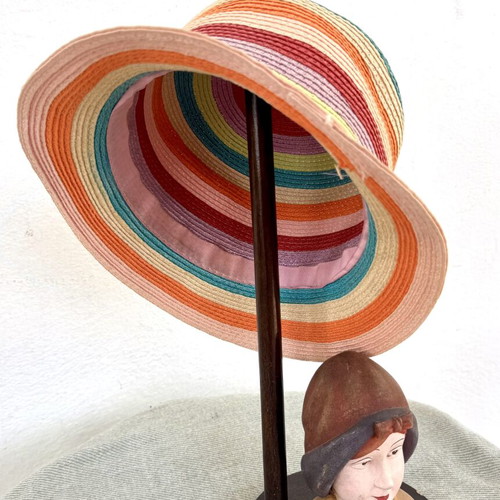 Colorful summer bucket hat size S like new