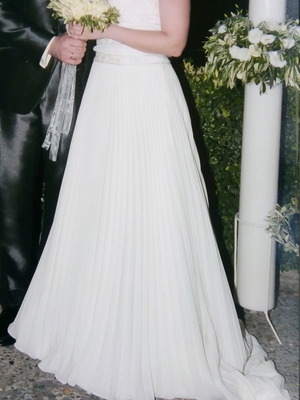 Divina Sposa wedding dress by Katellanos used, size Large, white
