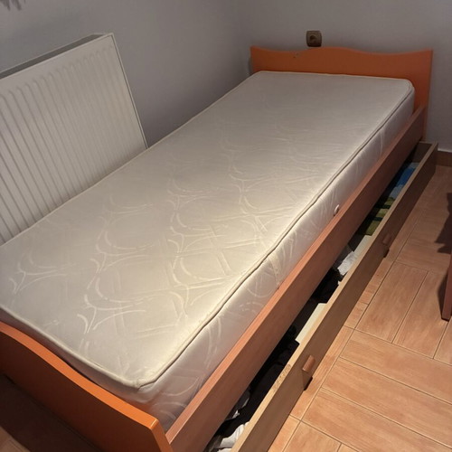 Modeco children's beds used, set of two with mattress and drawer