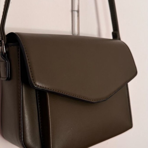Small khaki crossbody bag like new with dark gray details