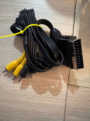 Audio video scart to rca composite cable like new