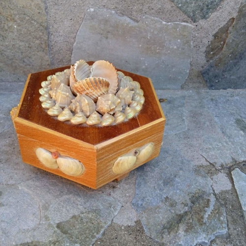 Jewelry box used from the 70s, wooden with mirror and velvet