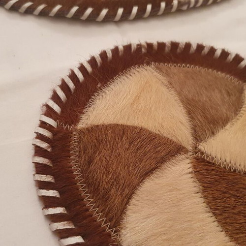 Animal hair decorative placemats, set of 3