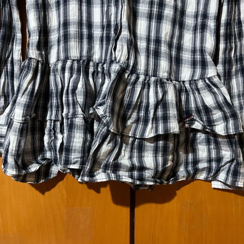 Energiers checked shirt with ruffles like new, size S/M