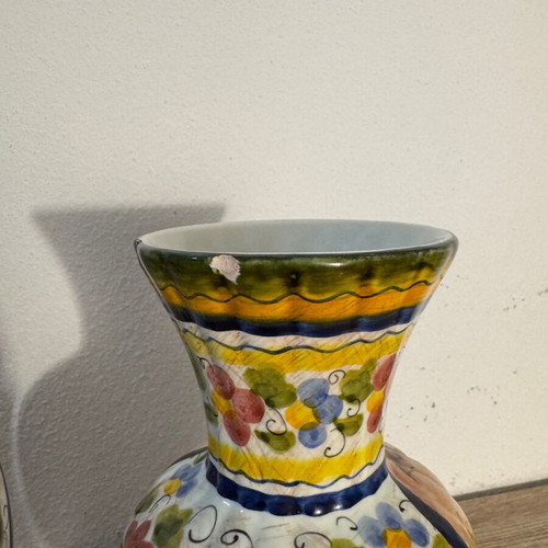 Hand-painted majolica vases used, set of 3