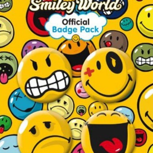 Smiley World badges new, set of 4 with various expressions