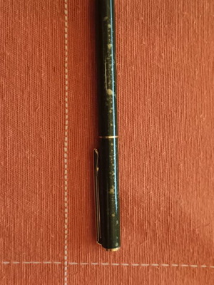 Στυλό μεταχειρισμένο πράσινο-χρυσό, χρειάζεται μελάνι