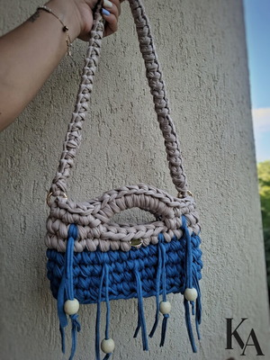 Knitted shoulder bag new, blue and beige textile yarn