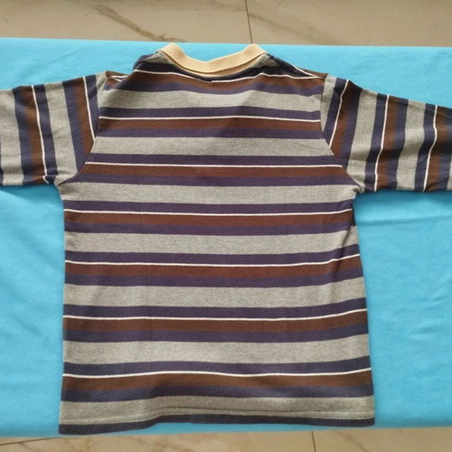Set of 2 children's shirts 140cm Ferrari and Lapin House like new