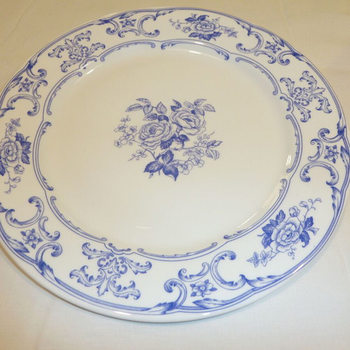 English Porcelain Dinner Plates Set like new, 8 pieces, white-blue