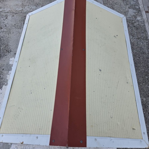 Dog kennel made of panels