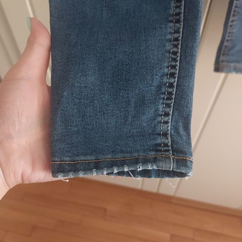Pull & Bear elastic jeans size 32 like new, blue