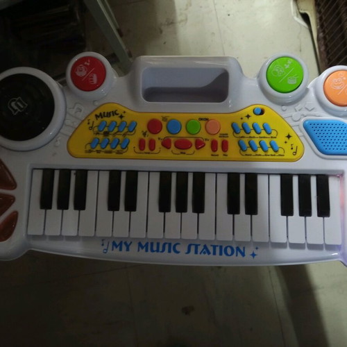 My Music Station children's keyboard without microphone