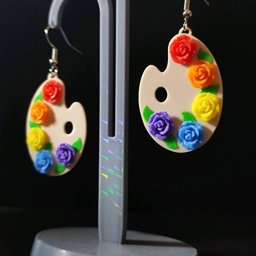 Spring Pallet dangling earrings new, multicolored