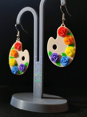 Spring Pallet dangling earrings new, multicolored