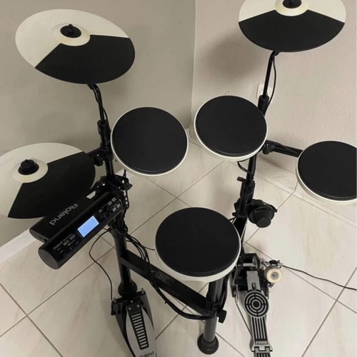 Roland TD-4KP electronic drum kit
