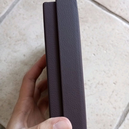WinJet luxury case like new, dark brown with gold lettering