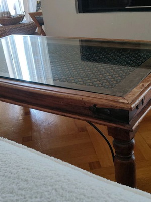 Wooden coffee table with iron pattern used