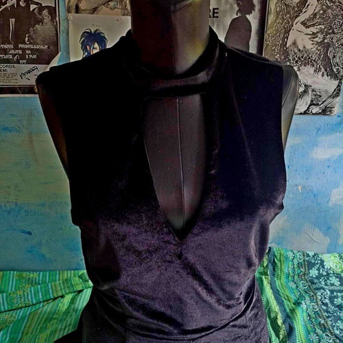 CoolCat Velvet Romper Playsuit black, like new, goth style, size M
