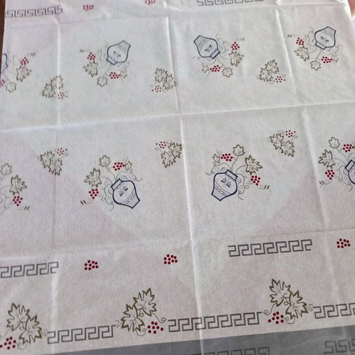 Square grey tablecloth with Greek motifs like new, 134.5 x 133.5 cm