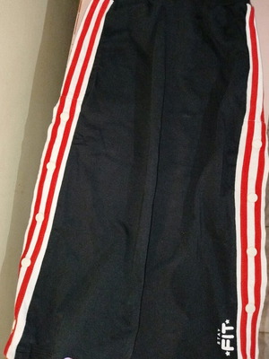 Marasil girls' black athletic skirt like new, size 140