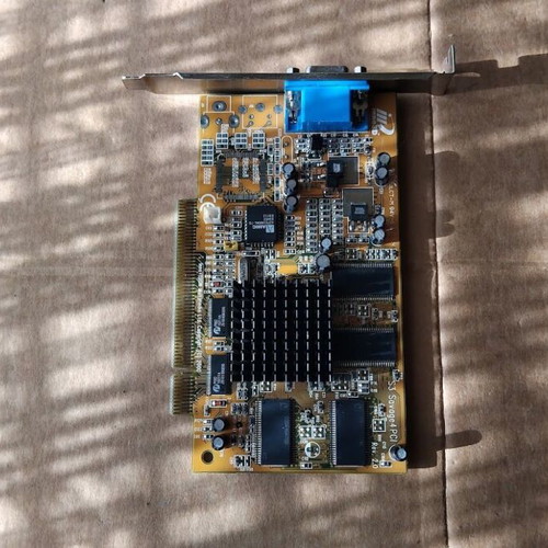 S3 Savage4 Inno3D/InnoVISION 16MB SDR 64bit PCI graphics card like new