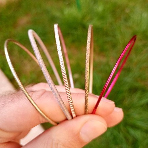 Metal bracelets used, pack of 14 pieces