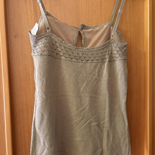 Benetton knitted top with lace details, like new, beige, size M