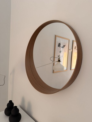 Wooden oval mirror like new, Ikea