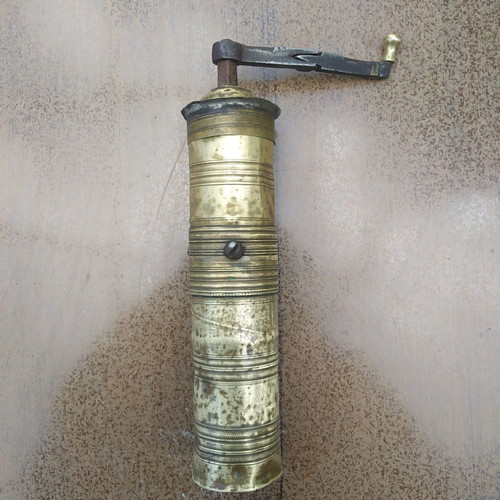 Old coffee grinder used, oriental style