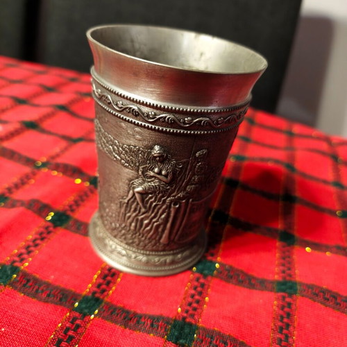 Decorative iron cup used with German traditional Rhine motifs