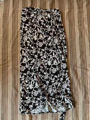 Celestino long skirt black and white, size S-M