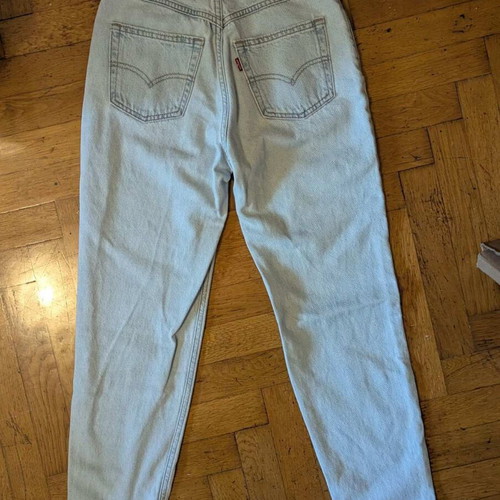 Levi's 80's Mom Jeans women's XS like new, light color