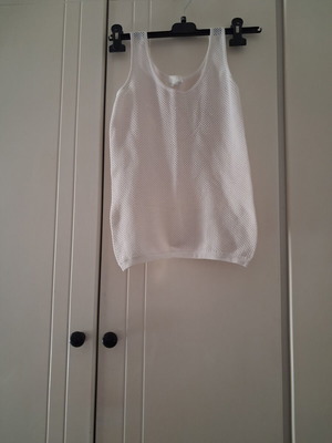 White knitted perforated blouse like new, size S