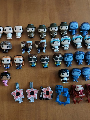 Φιγούρες mini Funko Pop με χαρακτήρες από Stranger Things, 51 τεμάχια σαν καινούργιο