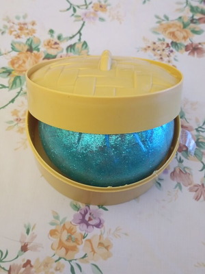Dumbing blue with glitter