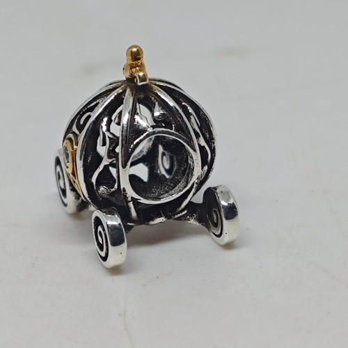 Cinderella Pumpkin Coach Charm 925 Silver with 14K Gold Details like new