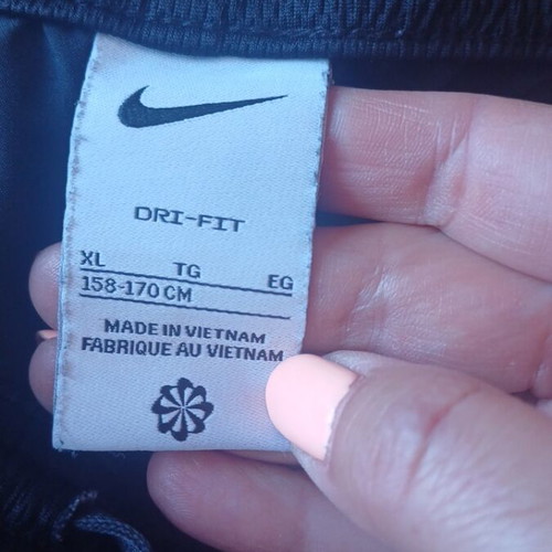Nike Dri-Fit shorts like new, black and white, size 158-170 cm