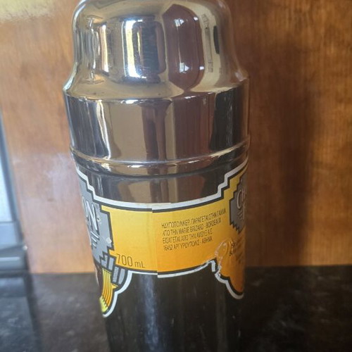 Gharleton Follies liqueur like new, exotic fruit flavor