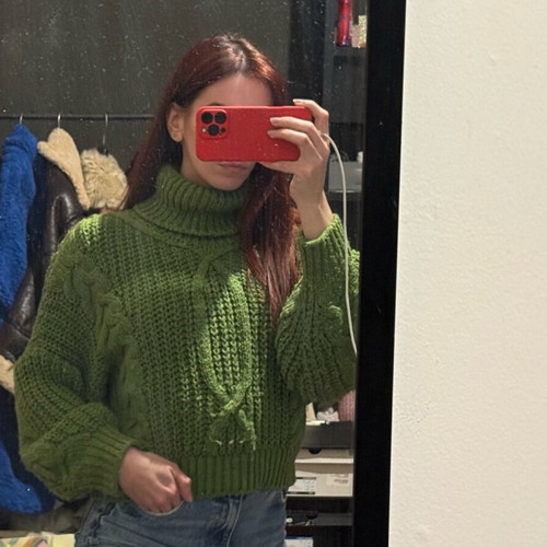 Turtleneck sweater like new, thick knit, green