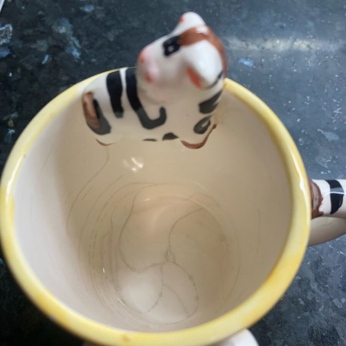 Children's mugs used, sold together