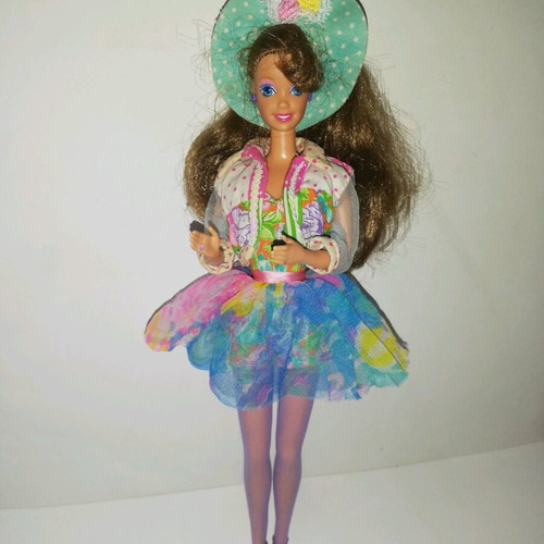 Vnt Barbie Teen Talk 1991 doll used, sound not working