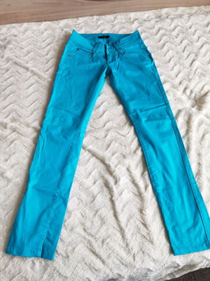 Blue Pants Type Jeans like new, cotton, size 27