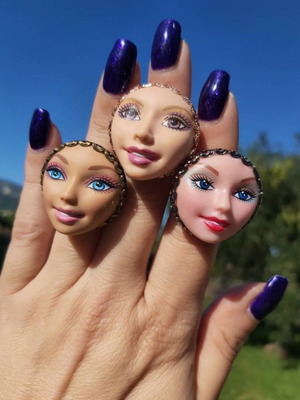 Δαχτυλίδι Barbie με φάτσα one size που ανοίγει, καινούργιο, πολύχρωμο