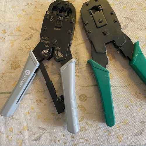 Network internet telephone crimping pliers like new, set of 2