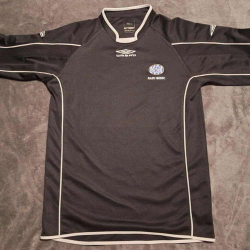 Umbro Esbjerg fB football shirt size M used with RAID BESIC print