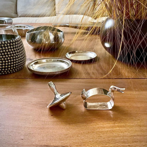 Set of 2 silver decorative items 900 & 925 used, duck and spinning top