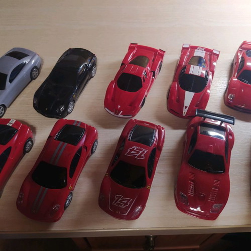 Ferrari collectible miniatures new, pack of 10